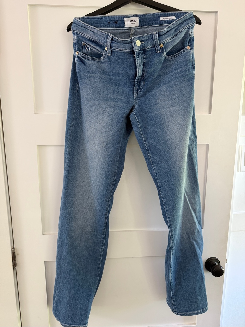 Cambio Piper Long Jeans | Light Wash | Straight Leg | Stretch Denim | 32” Inseam